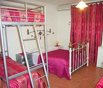 Bed & Breakfast On The Rainbow 2*